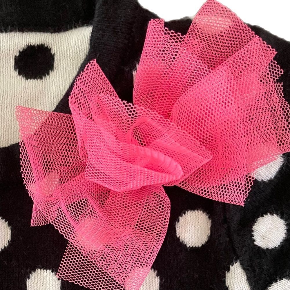 ❣️5/$50 Cherokee Girls 4T Black Polka Dot Sweater with ruffle hem & pink flower - Picture 3 of 3